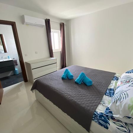 Sunshine Apartments Mellieha - Modern Three Bedroom Apartment - Apt No 1 Exteriör bild