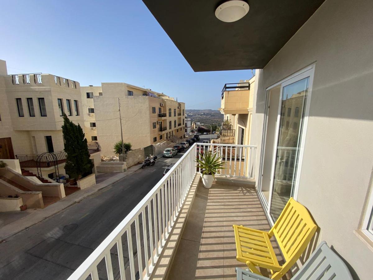 Sunshine Apartments Mellieha - Modern Three Bedroom Apartment - Apt No 1 Exteriör bild